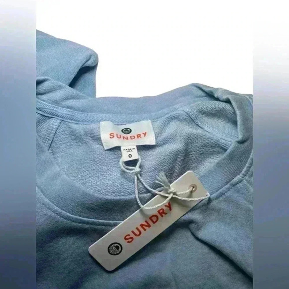 Sundry Baby Blue Rouched Sweatshirt Size XS NWT - Picture 5 of 6